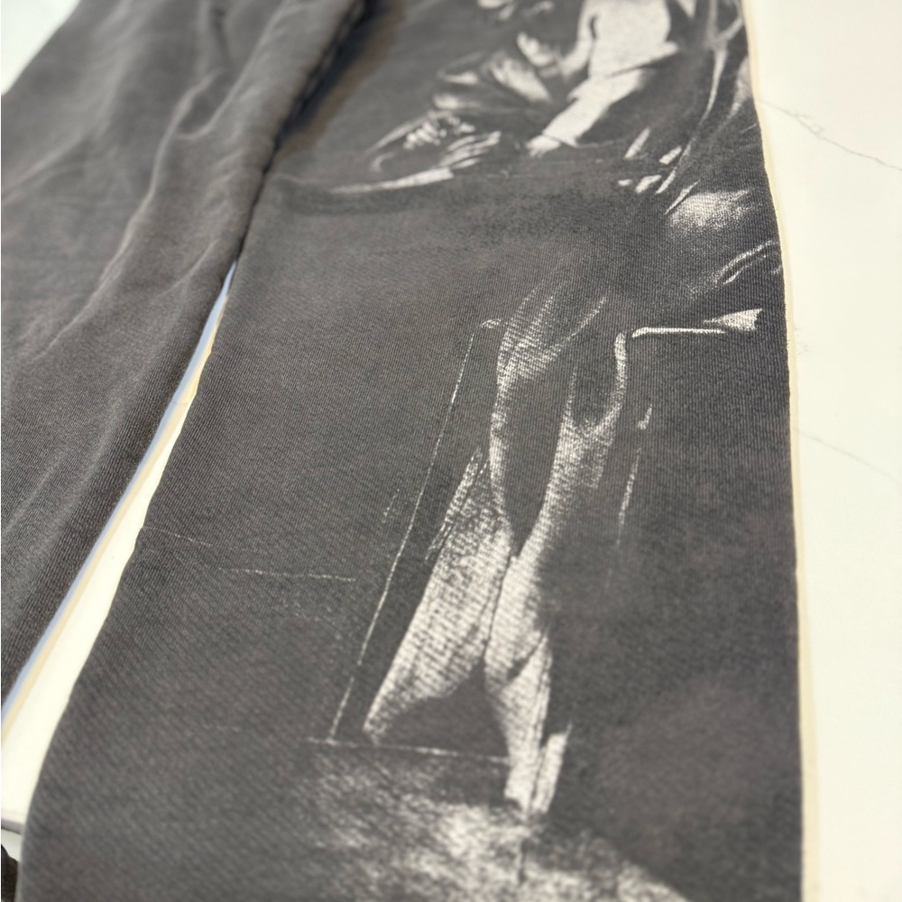 Off-White Gray Graphic Sweatpants - New! - Picture 4 of 13